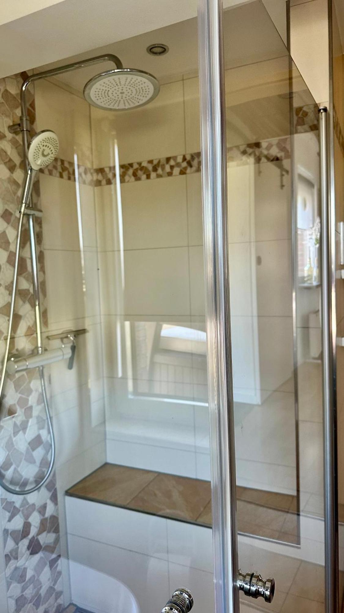 Traveller Awards 2025 - Nordeifel Fw 75 M2 Mit 50 M2 Terasse- Thermen-Badewelt, Phanasialand, Koeln, Bonn, Eifelwanderung Oder Nur Mal So Zum Entspannen Euskirchen Esterno foto